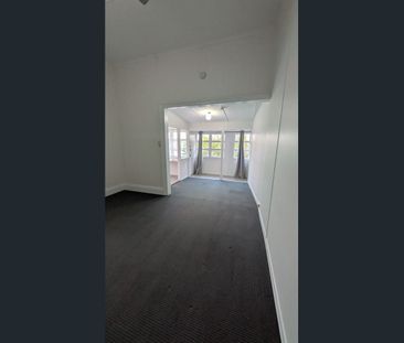 Charming Flat - $350 increasing to $395 from 06/09/2027 - Photo 1