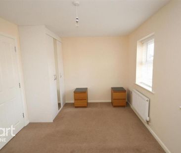2 bedroom semi-detached house to rent - Photo 4