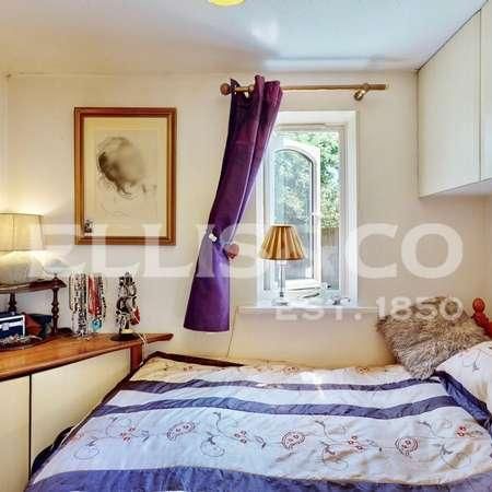 Chartwell Close, Greenford, UB6 - Photo 1