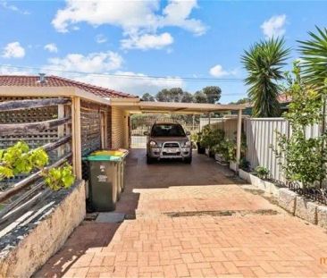 29 Palermo Court, Merriwa WA 6030 - Photo 6