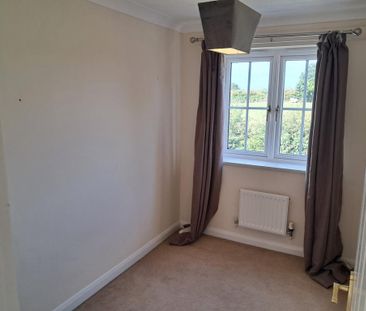 3 bedroom detached house to rent - Photo 4