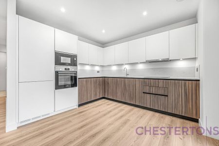 3 bedroom flat to rent - Photo 4