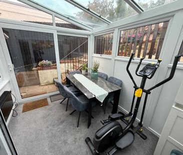 3 bedroom semi-detached house to rent - Photo 5