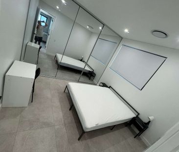 Toongabbie - Photo 4