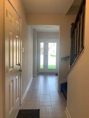 For Lease - 2426 Watercolours Way, Barrhaven, Ontario - Photo 1