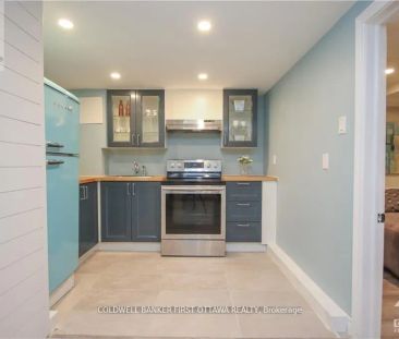 B - 135 HAWTHORNE AVENUE - Photo 2