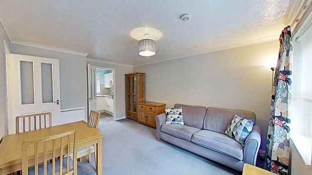 2 bedroom flat to rent - Photo 1