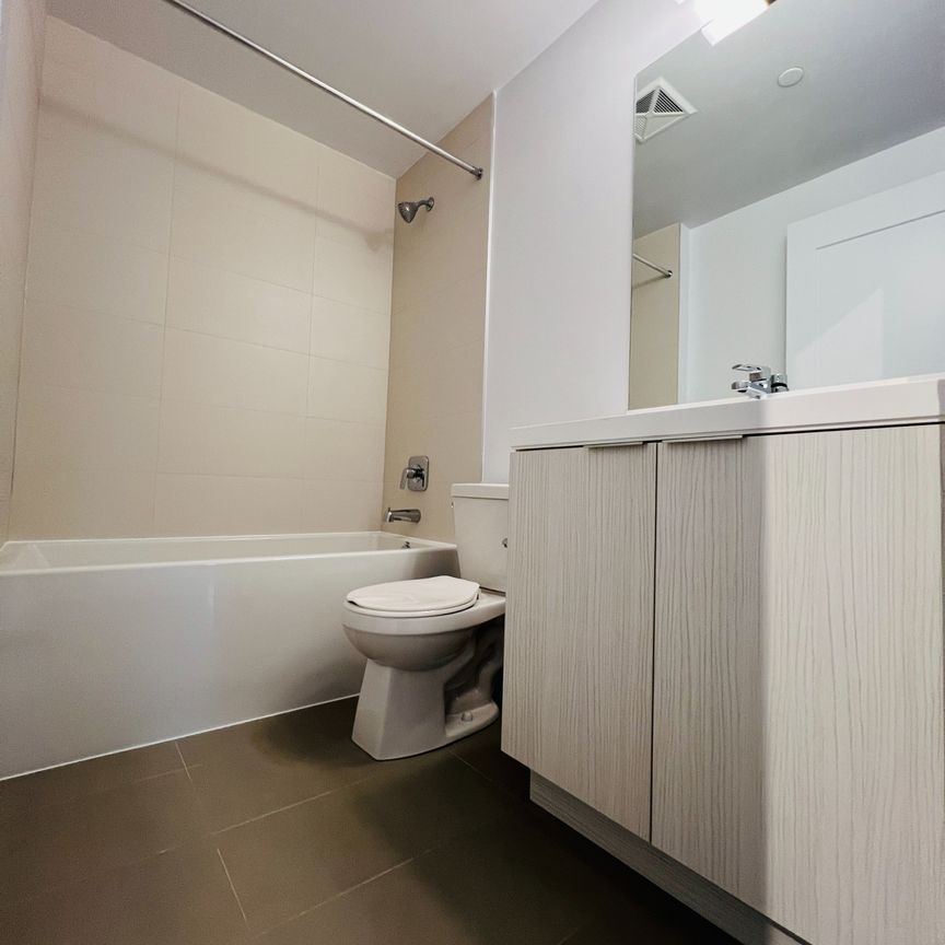 For Lease - 50 Dunfield Avenue Unit# 3218, Toronto, Ontario - Photo 1