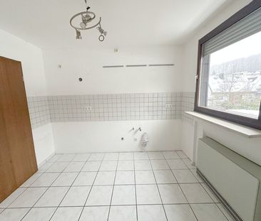 Föhren: Gepflegte 3ZKB - Wohnung mit großzügigem Balkon und Stellpl... - Photo 5