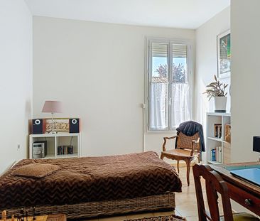 Location Appartement 3 pièces 90m² ALBI 81000 - Photo 4