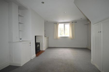 2 bedroom cottage to rent - Photo 2