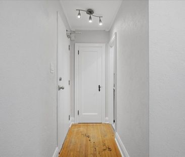 For Lease - 15 Parkside Drive Unit# 1, Barrie, Ontario - Photo 2