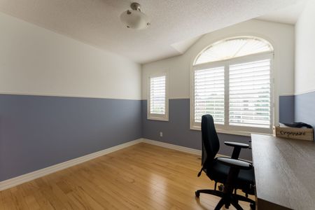 For Lease - 25 Ocean Avenue, Vaughan, Ontario - Photo 3