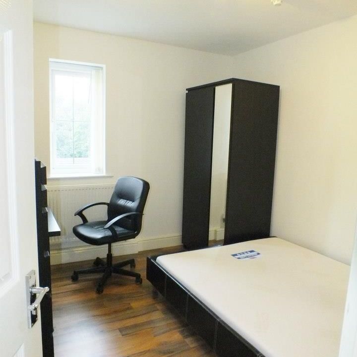 Flat 5, Bawas Place, NG7 3NW, NOTTINGHAM - Photo 1