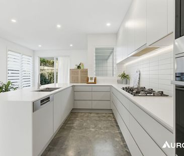 Contemporary Masterpiece in the Heart of Wooloowin - Photo 4