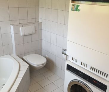 Sonnige 4.5-Zimmer-Familienwohnung mit 115 m² & zwei Balkonen - Photo 5