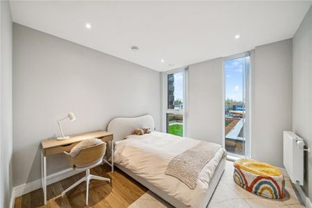 3 bedroom apartment to rent - Photo 3