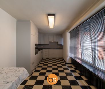 Gerenoveerde rijwoning met 3 slaapkamers in het centrum van Rollege... - Foto 6