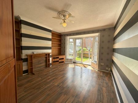 1 bedroom ground floor flat to rent - Photo 5