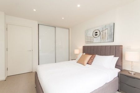 1 Bed Flat, Central St, EC1V - Photo 5