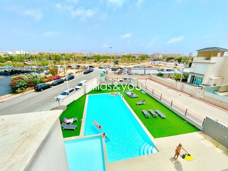 Alquiler de ático en Calle Emilia Pardo Bazán, 3 - Photo 5