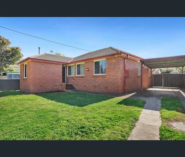 17 McGrath Street, West Bathurst, NSW 2795 - Photo 6