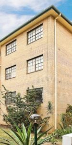 Spacious 2-bedroom Unit in Carlton - Photo 4