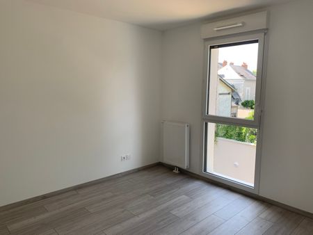 Location Appartement 2 Pièces 42 m² - Photo 4