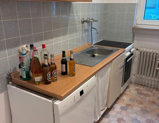 Helle 1-Zimmer Dachgeschosswohnung in Harheim - Foto 1