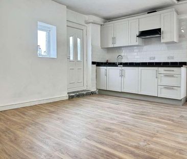 Maescanner Road, Llanelli, SA14 - Photo 2