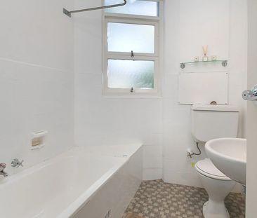 30/19 Stanley Street, Woollahra NSW 2025 - Apartment For Rent | Domain - Photo 1