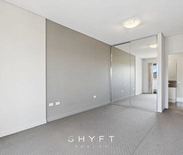 Urban Convenience, Easy Living - Photo 3