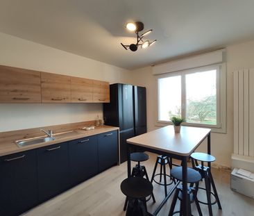 Location Maison 1 pièce 129m² - Photo 4