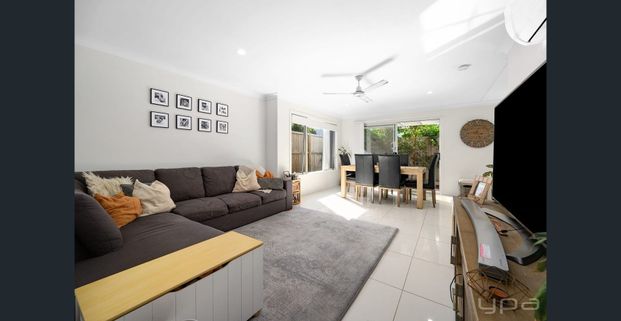 Modern townhome living with fresh upgrades - Photo 1