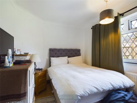 Middleton Boulevard, Nottingham, Nottinghamshire, NG8 - Photo 4