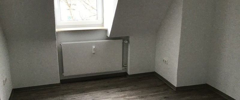 Renovierte 2-Zimmer-Dachgeschosswohnung - Foto 1