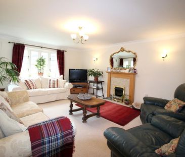 4 bedroom link detached house to rent - Photo 6