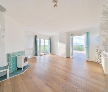 4 bedroom detached house to rent - Photo 1