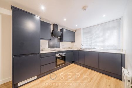 2 bedroom apartment to rent - Photo 4