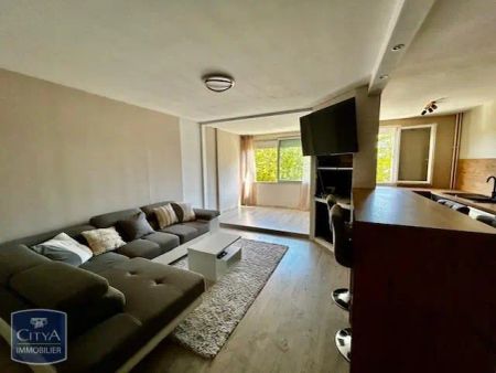 Appartement à louer 3 pièces 69.8m² - Photo 3