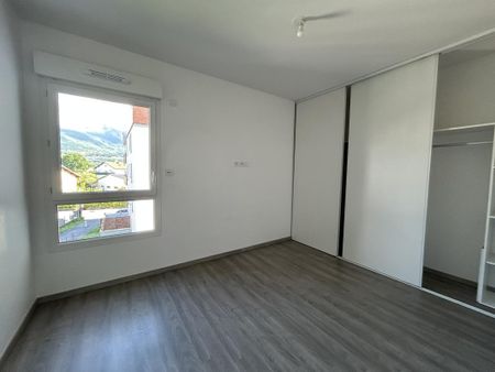 Location Appartement 2 pièces 48m² LA RAVOIRE 73490 - Photo 3