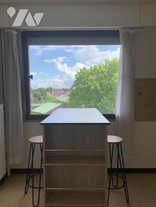 AMIENS PARC DELPECH T1 MEUBLE POSSIBILITE DE PARKING EN SOUS-SOL - Photo 1