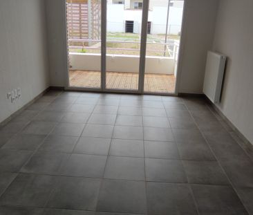 Location Appartement 3 pièces 61m² - Photo 3