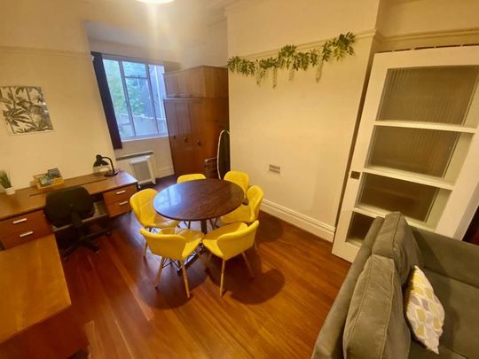 4 bedroom house to rent - Photo 1