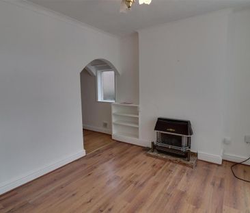 3 bedroom house to rent - Photo 2