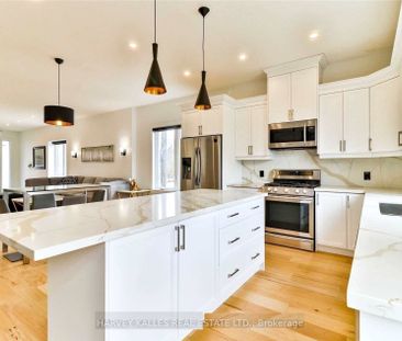 For Lease - 235 Lambton Avenue, Toronto, Ontario - Photo 6