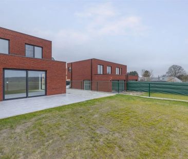 Nieuwbouw met 3 slpk, mooie tuin op rustige, centrale ligging te Sc... - Foto 1