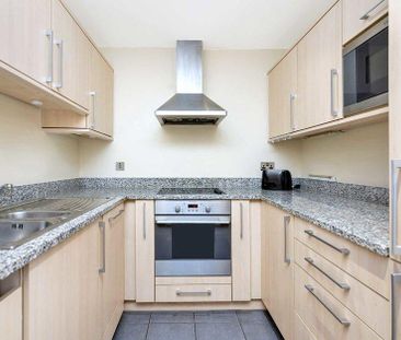 3 bedroom apartment to rent - Photo 3