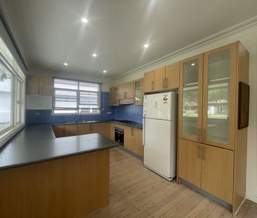 14 Rodley Avenue, Penrith - Photo 1