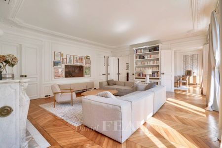 Location appartement, Paris 8ème (75008), 6 pièces, 206 m², ref 86472849 - Photo 2